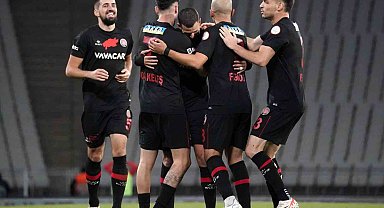 Trendyol Süper Lig: Fatih Karagümrük: 1 - İstanbulspor: 0