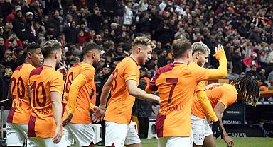 Trendyol Süper Lig: Galatasaray: 2 - Adana Demirspor: 1