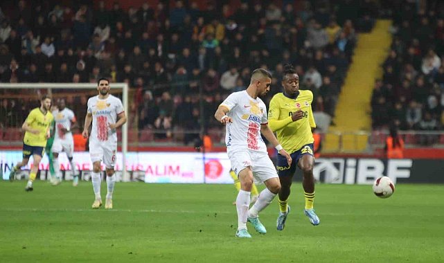 Trendyol Süper Lig: Kayserispor: 1 - Fenerbahçe: 2