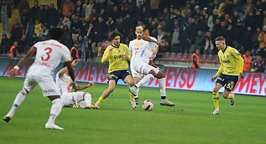 Trendyol Süper Lig: Kayserispor: 3 - Fenerbahçe: 4