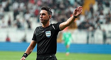 Trendyol Süper Lig'in 18. haftasında Fenerbahçe ile Galatasaray arasında oynanacak derbiyi hakem Arda Kardeşler yönetecek.