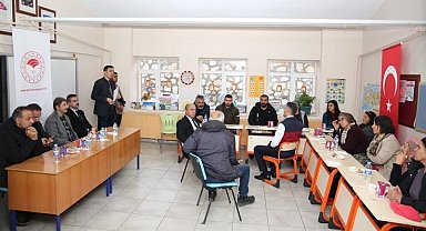 Tunceli'de 29 çiftçiye sağım hijyeni ve sanitasyon eğitimi
