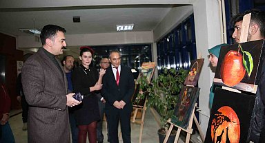Tunceli'deki sergi ve konser büyük beğeni topladı.