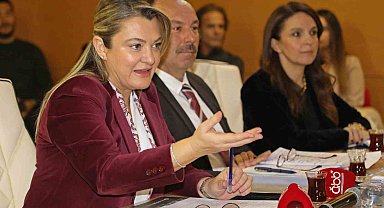 Tuncer: "Kentin görünen yüzü, vizyonu, Konyaaltı Sahili yaşatılmalı"