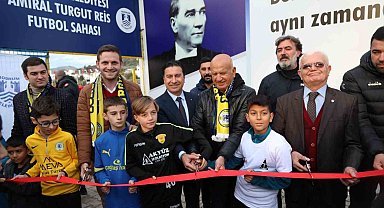 Turgutreis'e uluslararası standartlarda futbol sahası