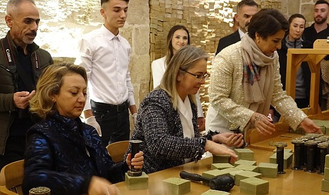 Türkiye'nin ilk sosyal kooperatifi 'Topraktan Tabağa' yeni işletmesi Mardin'de açıldı
