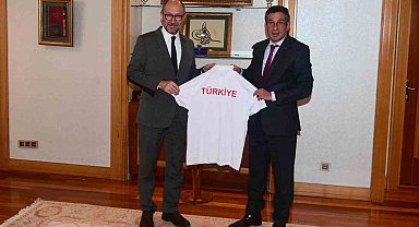 TÜSF'ten Rektör Erdal'a ziyaret