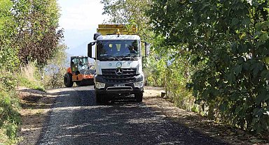 Ulubey'de 3 ayda 30 kilometre yol asfaltlandı