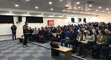 Üniversite öğrencilerine "Narkogençlik" eğitimi