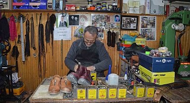 Unutulmaya yüz tutmuş mesleğini 40 yıldır yaşatıyor