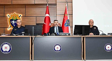 Uşak'ta asayiş ve güvenlik bilgilendirme toplantısı düzenlendi.