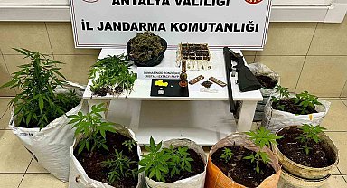 Uyuşturucu operasyonunda yarım kilogram metamfetamin yakalandı