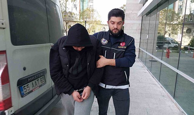 Uyuşturucu ve silahla yakalandı