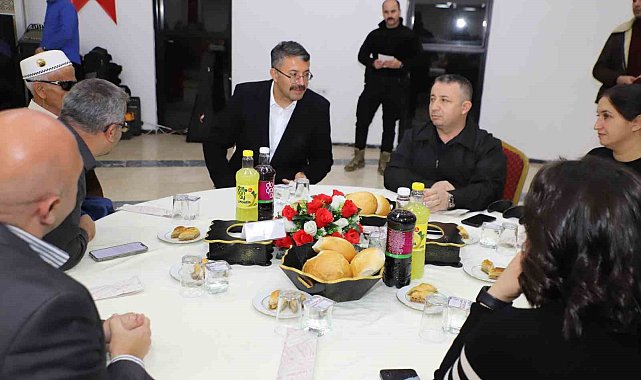 Vali Çelik, engellilerle yemekte bir araya geldi