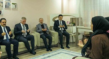 Vali Gül, Kaymakam Şenel ve Başkan Atila Aydıner'den şehit ailesine ziyaret