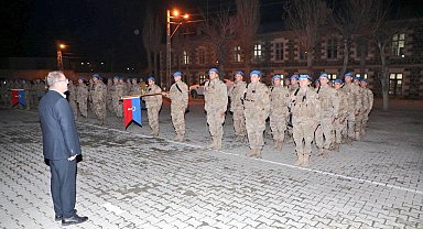 Vali Polat, Kağızman'da temaslarda bulundu
