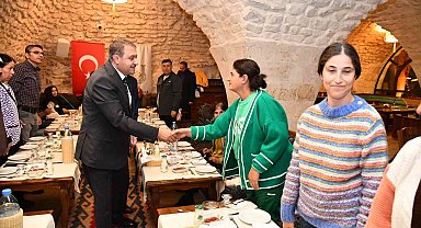 Vali Şıldak engellilerle bir araya geldi
