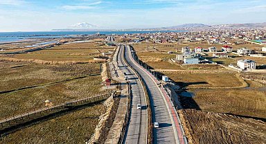 Van Gölü sahil yolu açılışa hazır