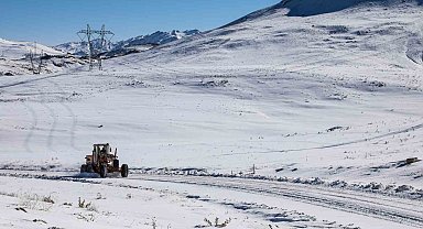 Van'da 272 yerleşim yerinin yolu ulaşıma kapandı