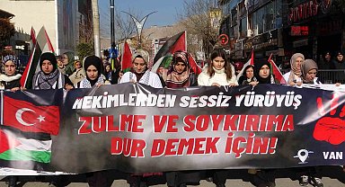 Van'daki hekimlerden sessiz yürüyüş