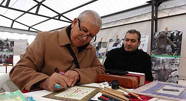 Vanlı hattat bu kez Filistin için yazdı