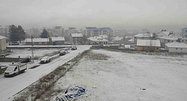 Varto'da kar yağışı