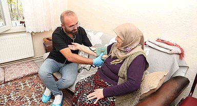 Yaşlı çiftten Kazım Kurt'a hayır duası