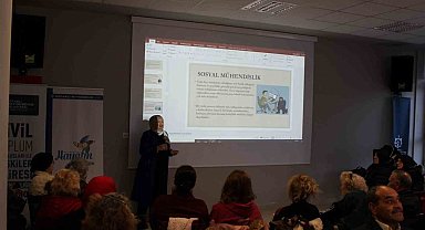 Yaşlılara "güvenli internet" eğitimi