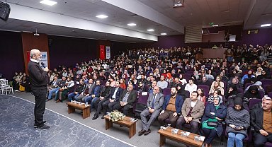 Yazar Savaş Barkçin Caniklilerle buluştu