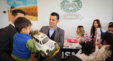 Yenişehir Kaymakamı, yetim çocukları Nev Bahçe'de ağırladı