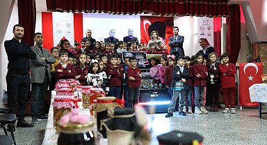 Yerli Malı Haftasında milli roket, robot ve dronlar sergilendi