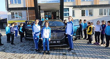 Yerli Malı Haftasında öğrencilere TOGG sürprizi