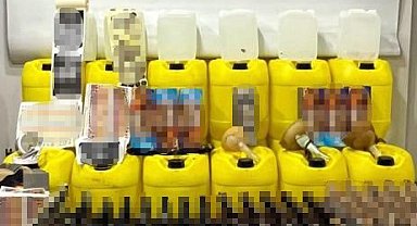 Yılbaşı öncesi zehir tacirlerinin deposuna baskın