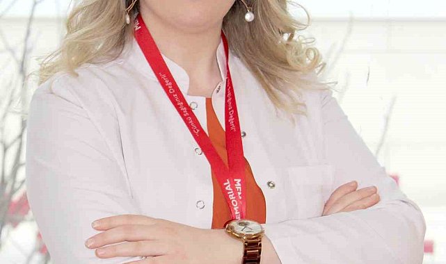 Yılbaşı sofrasında sağlıklı beslenmek için uyulması gereken altın kurallar