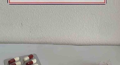 Yol kontrol uygulamalarında silah ve uyuşturucu ele geçirildi