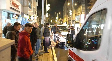Yola adım atar atmaz hafif ticari araç çarptı