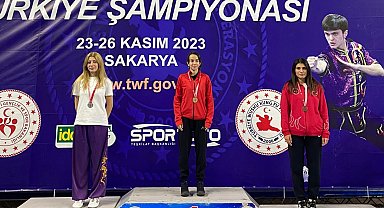 Yunusemreli Wushucu Afra Betül Çetinkaya Avrupa Şampiyonası vizesini aldı