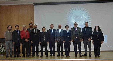ZBEÜ'de 'Türk Dünyasında Dijital Vatandaşlık' Konferansı Gerçekleştirildi