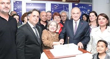 Zeki Müren büyük ödülüne layık görüldü
