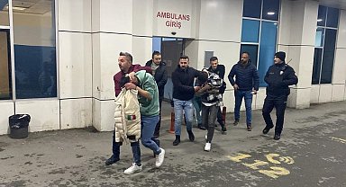 Zorla kredi çektirip tacizde bulunan 3 kişi tutuklandı