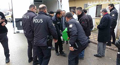18 yaşındaki genç evinde ölü bulundu