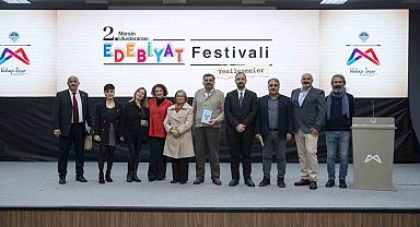 2. Uluslararası Mersin Edebiyat Festivali'nde ödüller sahiplerini buldu