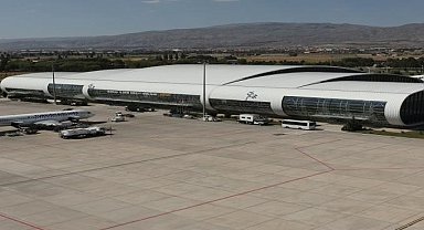 2023 yılında Erzincan Yıldırım Akbulut Havalimanı'ndan 394 bin yolcu faydalandı