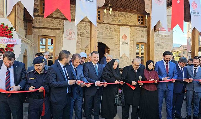 220 Yıllık tarihi Yakupbey Camisi ibadete açıldı