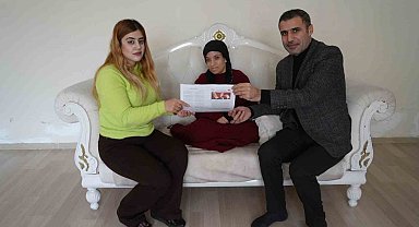 25 yaşında ilk defa karne aldı