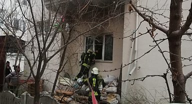 3 katlı binanın zemin katında çıkan yangın korkuttu