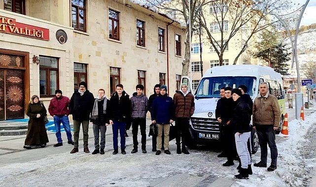 'Maziden Atiye Ahlat' kamp ekibi yola çıktı