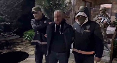 'Ördekler' suç örgütünün lideri eski boksör, özel harekat ekiplerinin katıldığı operasyonla yakalandı