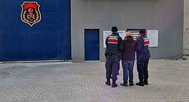 5 yıl hapis cezası ile aranan şahıs jandarma yakaladı