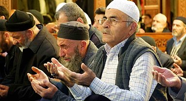 500 yıllık 1001 Hatim geleneğinin duası gerçekleştirildi